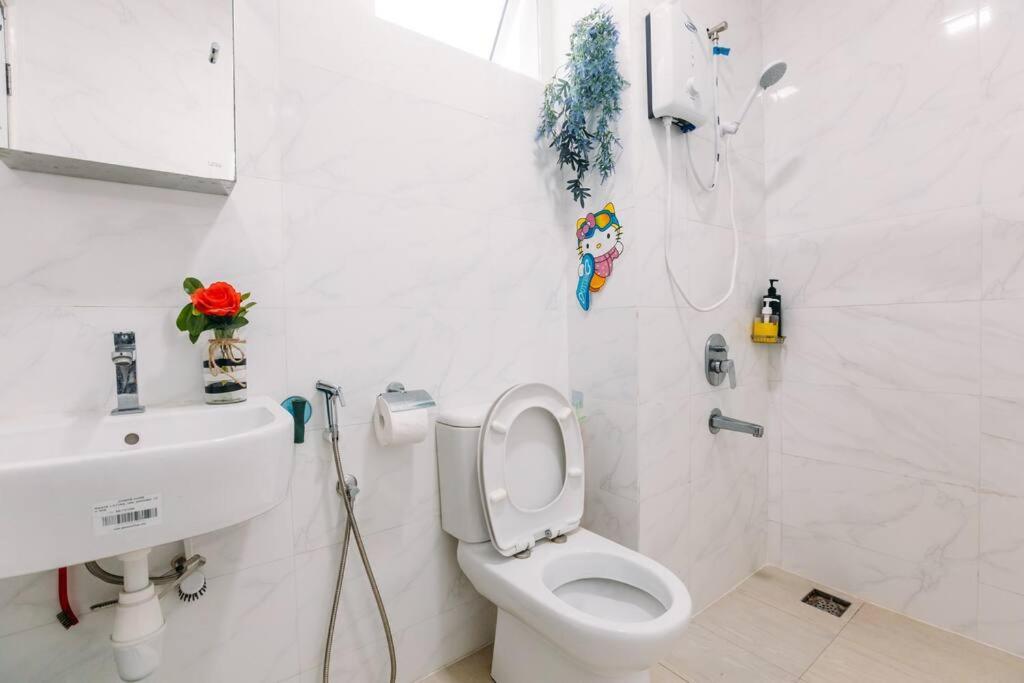 Pangsapuri Twin Galaxy Ksl 6pax Cozy Netflix Johor Bahru